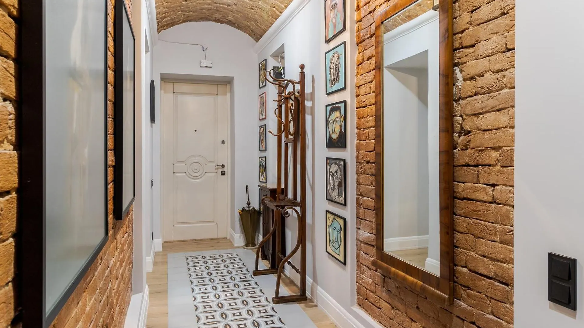 Художня Резиденція Львова Apartment Lviv
